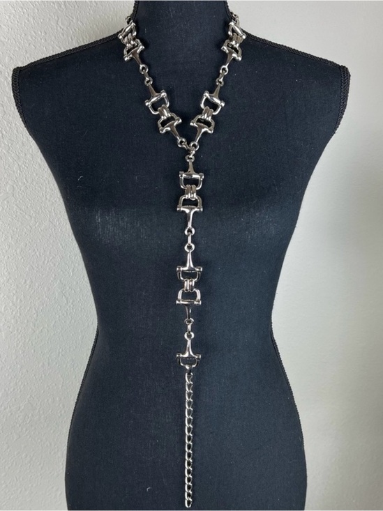 ESCADA Women’s Silver Tone Adjustable Equestrian Chain Link Horse Bit Belt main image 11